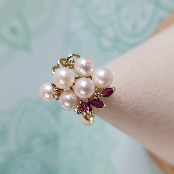 Jewelry - Estate Cluster Style & Pink Sapphire Ring